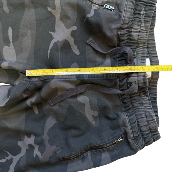 TNA Camouflage Joggers - Gray and Black Size XS Casual Streetwear Cotton - Picture 6 of 9